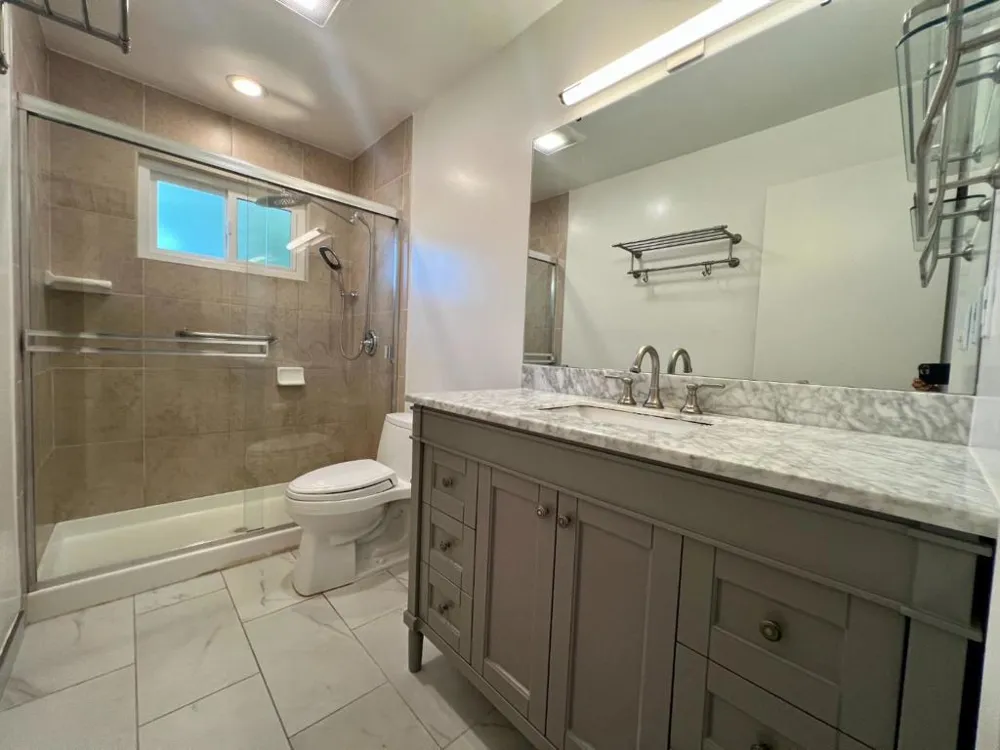 2816 San Juan Boulevard Belmont, CA 94002