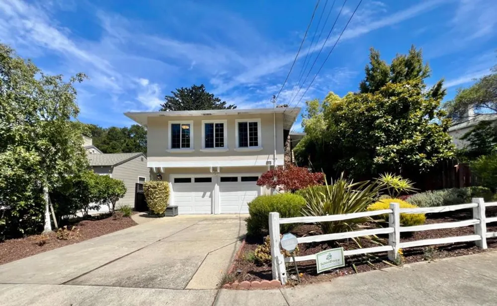 2816 San Juan Boulevard Belmont, CA 94002