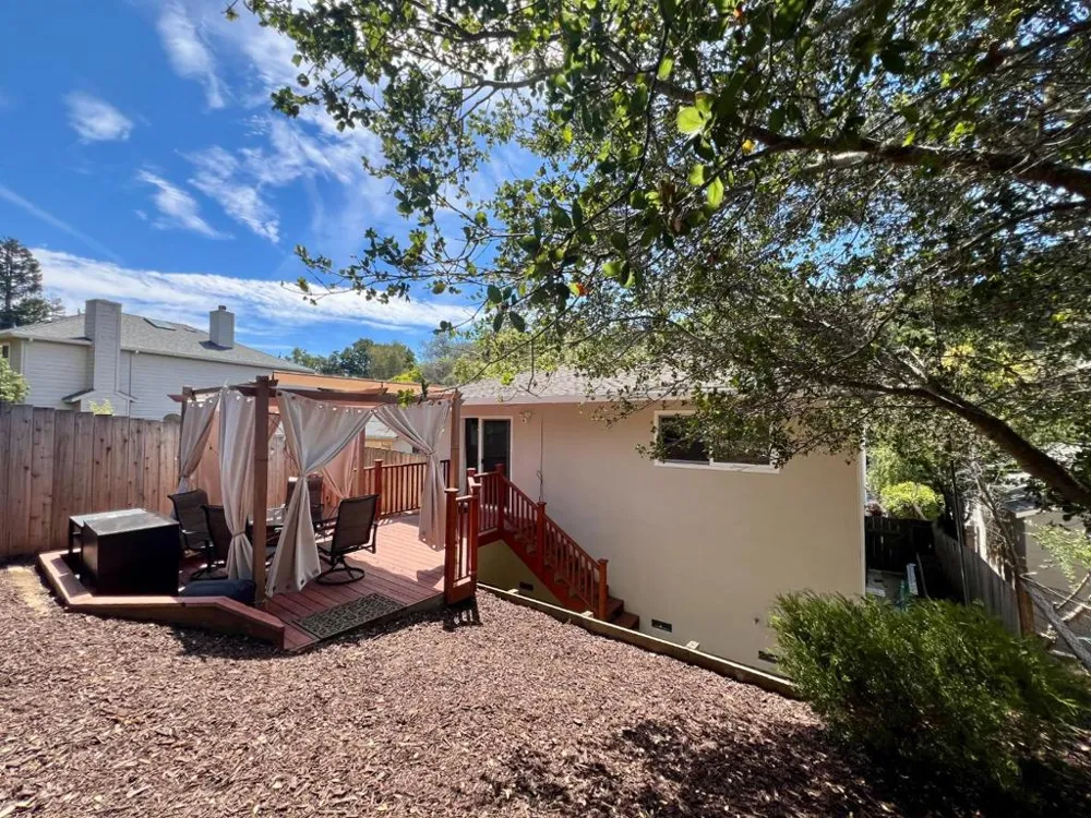 2816 San Juan Boulevard Belmont, CA 94002