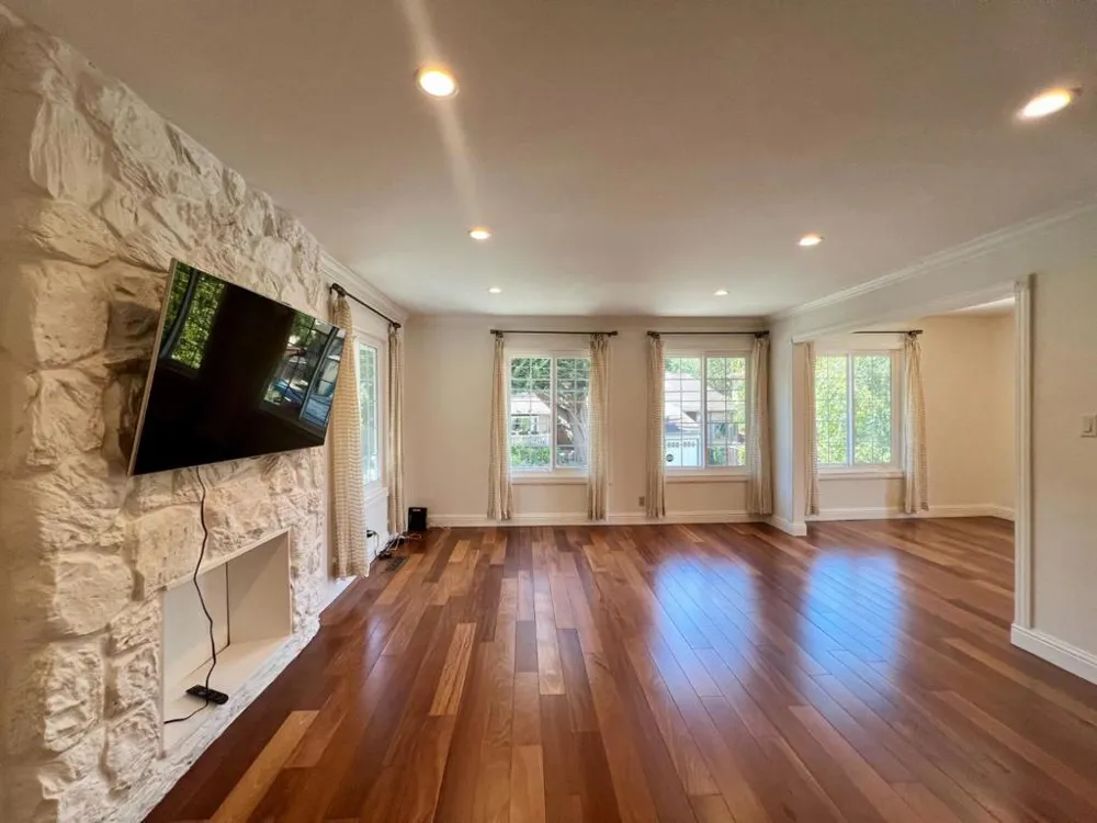 2816 San Juan Boulevard Belmont, CA 94002