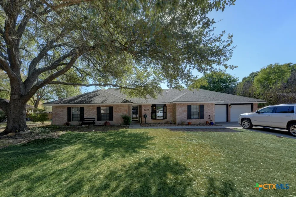 1229 Rapids Road New Braunfels, TX 78130