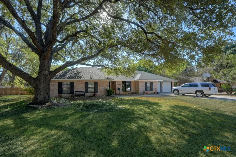 1229 Rapids Road New Braunfels, TX 78130