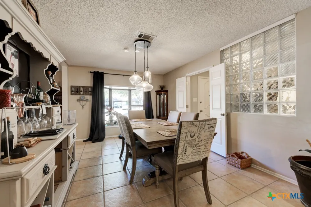 1229 Rapids Road New Braunfels, TX 78130