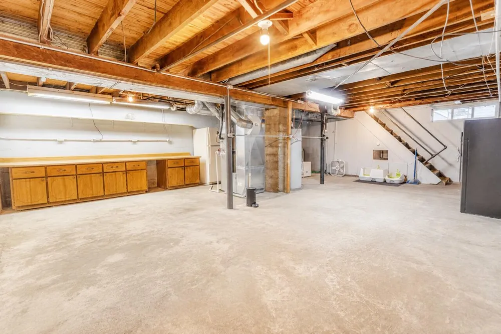 3325 Taft Avenue SW Wyoming, MI 49519
