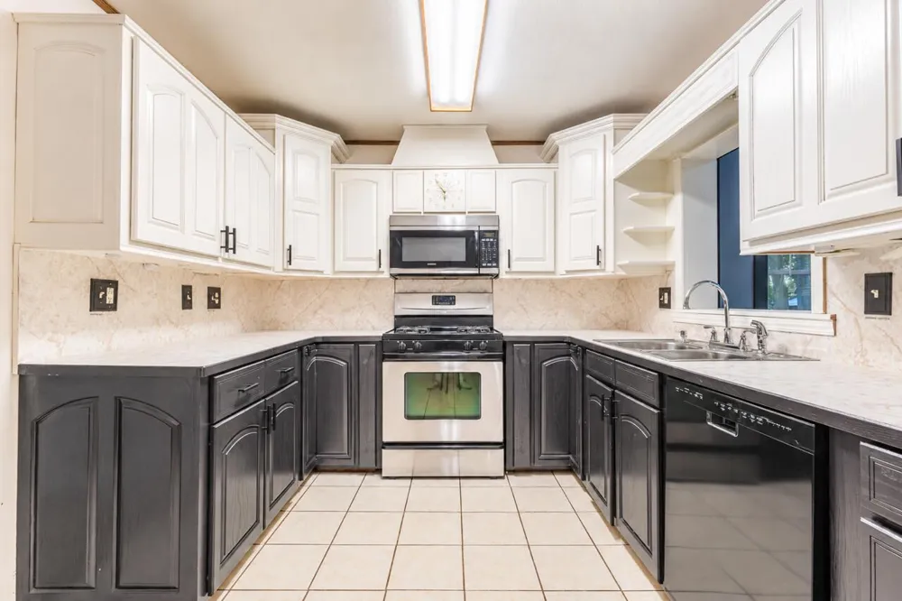 3325 Taft Avenue SW Wyoming, MI 49519