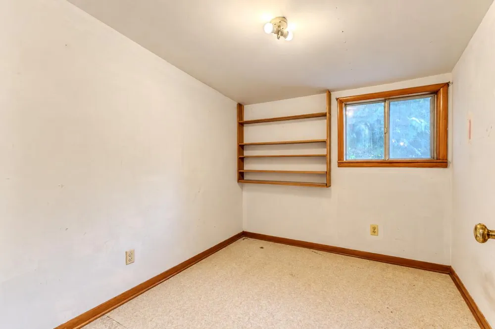 3325 Taft Avenue SW Wyoming, MI 49519
