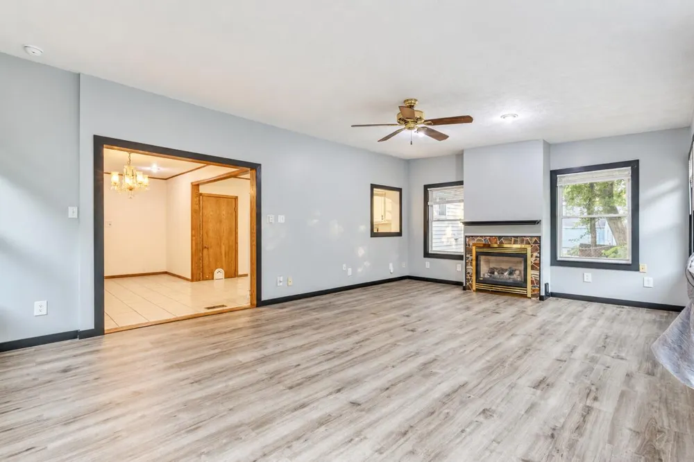 3325 Taft Avenue SW Wyoming, MI 49519