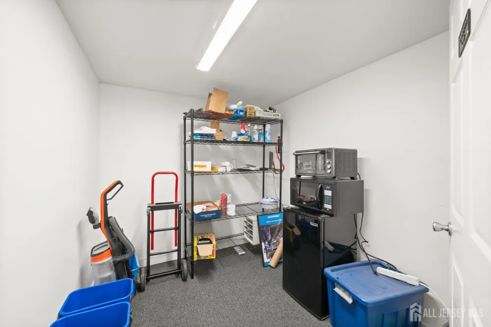 36-38 W Somerset Street Raritan, NJ 08869
