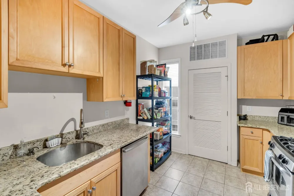 200 E Dey Street #217 Harrison, NJ 07029