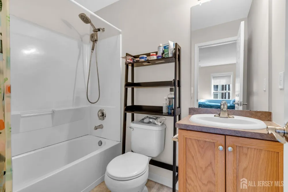 200 E Dey Street #217 Harrison, NJ 07029