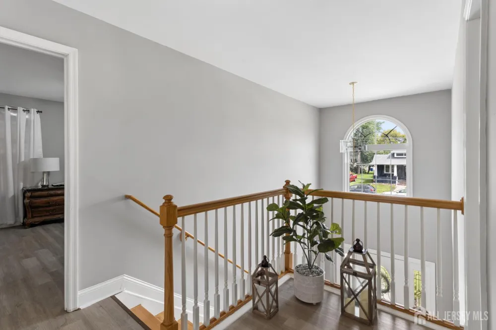 531 Manor Road Beverly, NJ 08010