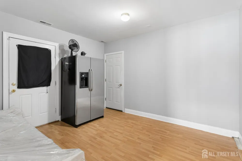 531 Manor Road Beverly, NJ 08010