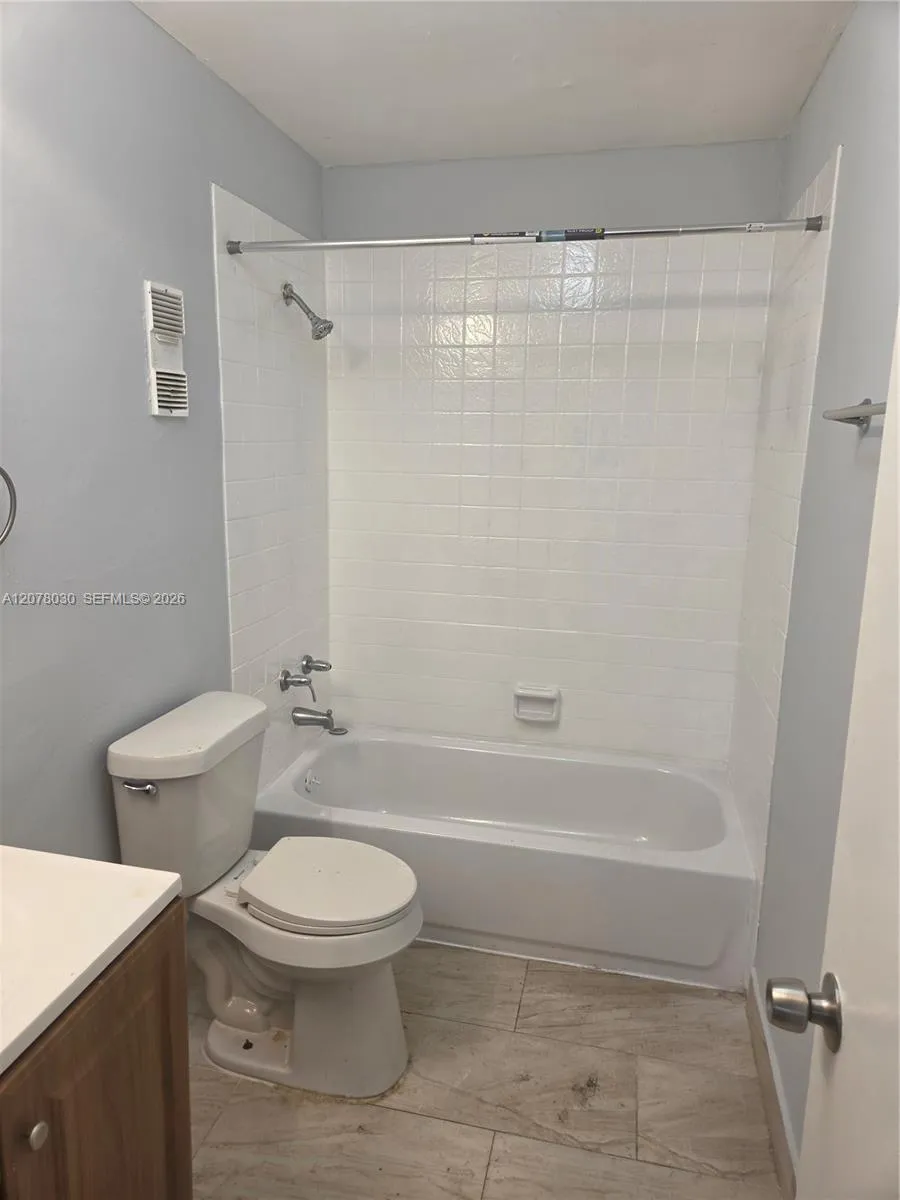 20520 NW 15th Ave #230 Miami Gardens, FL 33169