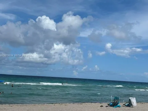 3725 S Ocean Dr #1427