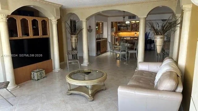 3725 S Ocean Dr #1427 Hollywood, FL 33019