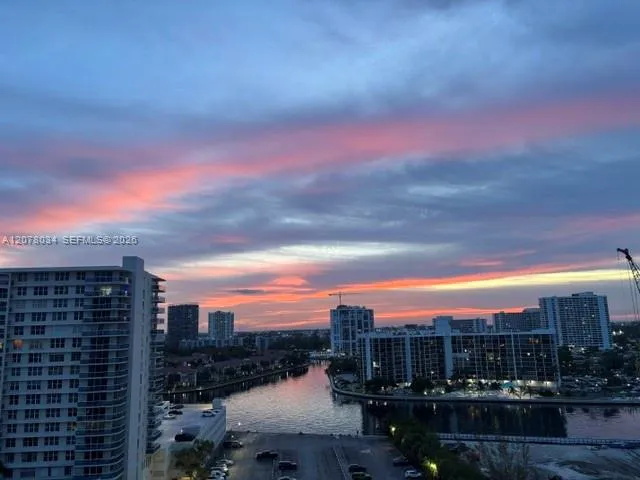 3725 S Ocean Dr #1427 Hollywood, FL 33019