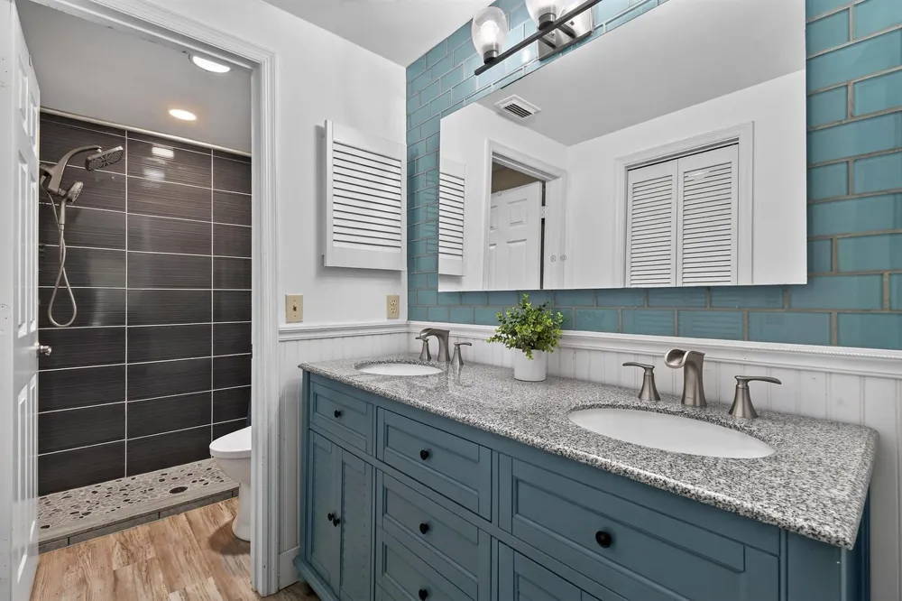 715 SW SALERNO ROAD Stuart, FL 34997