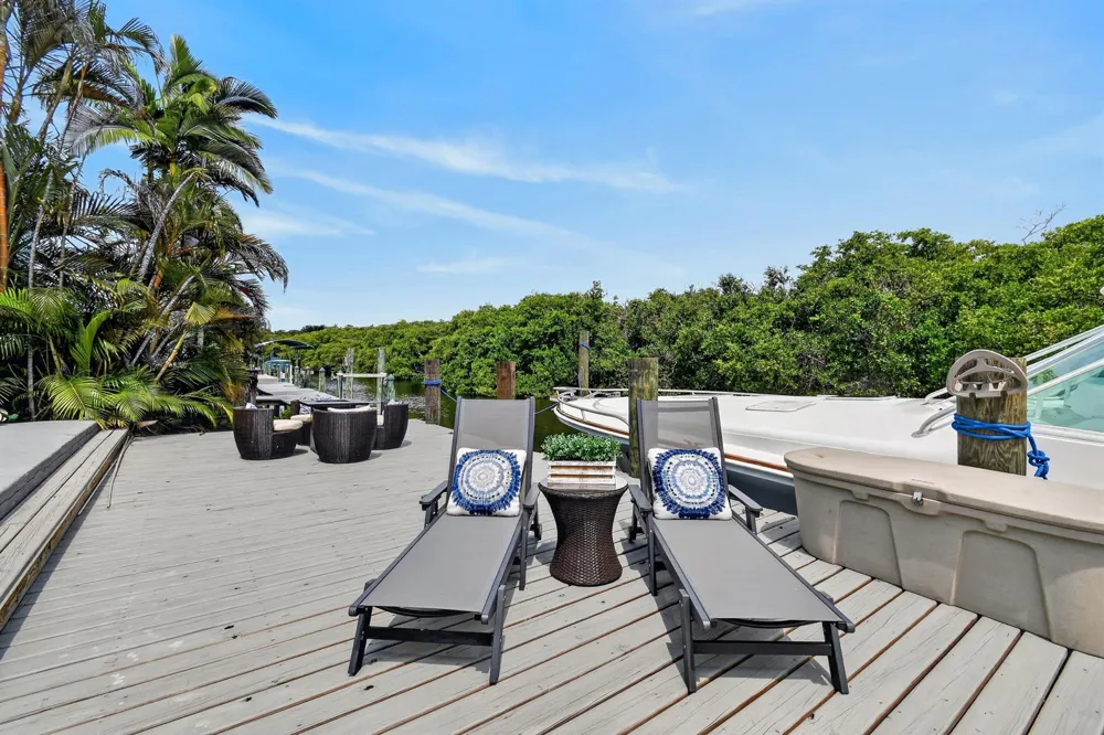 715 SW SALERNO ROAD Stuart, FL 34997
