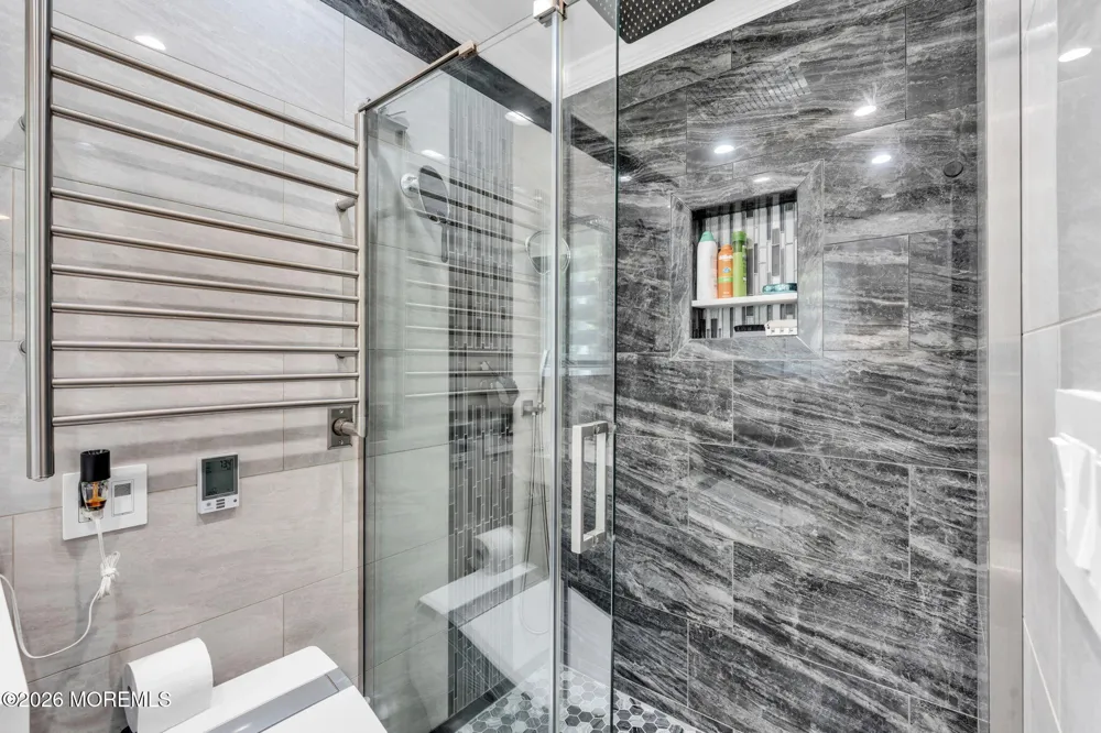 13 Jeffrey Lane East Windsor, NJ 08520