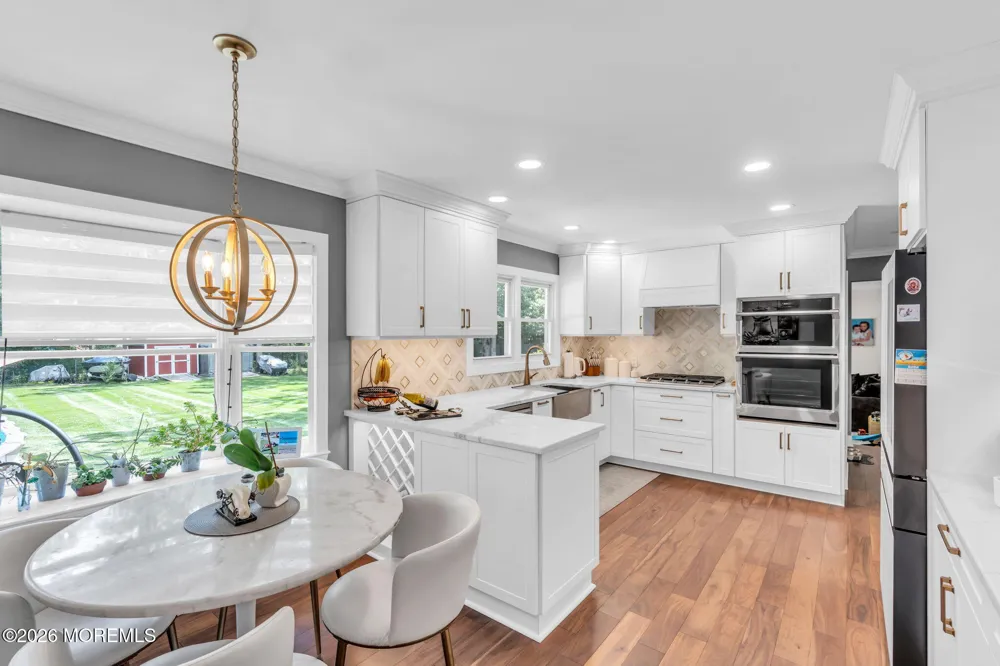 13 Jeffrey Lane East Windsor, NJ 08520