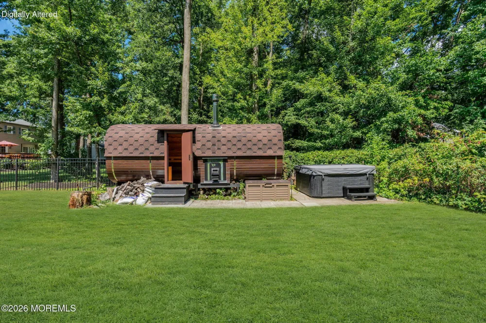 13 Jeffrey Lane East Windsor, NJ 08520