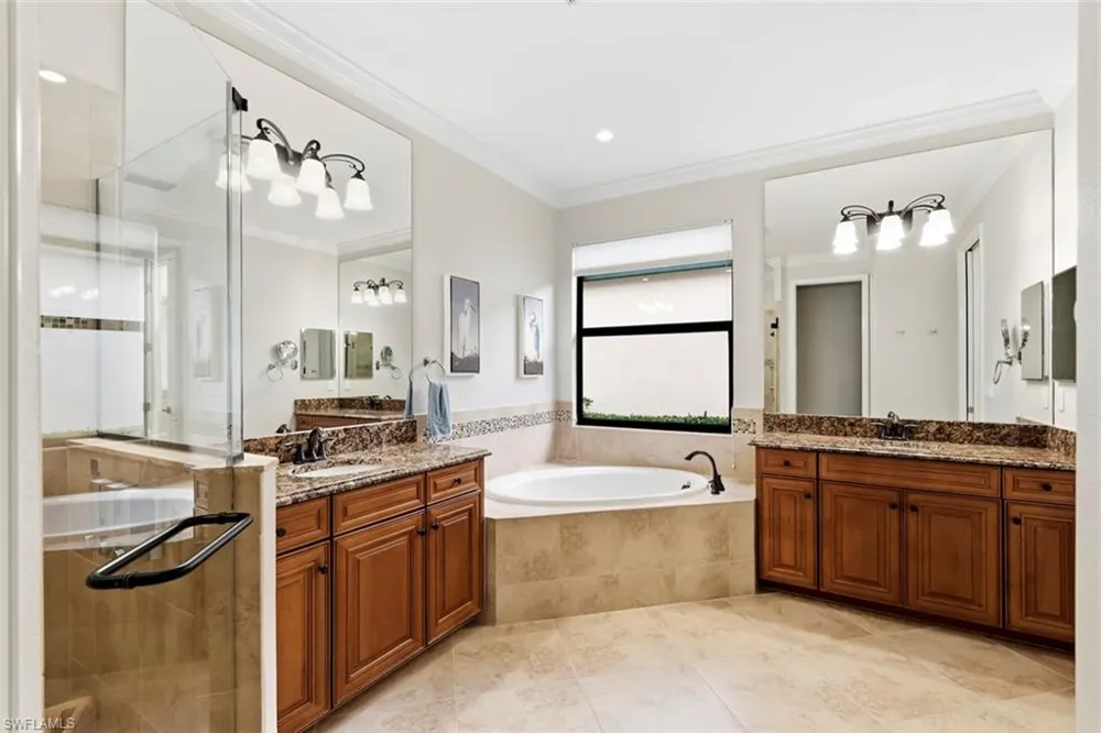 12732 Kinross Lane Naples, FL 34120