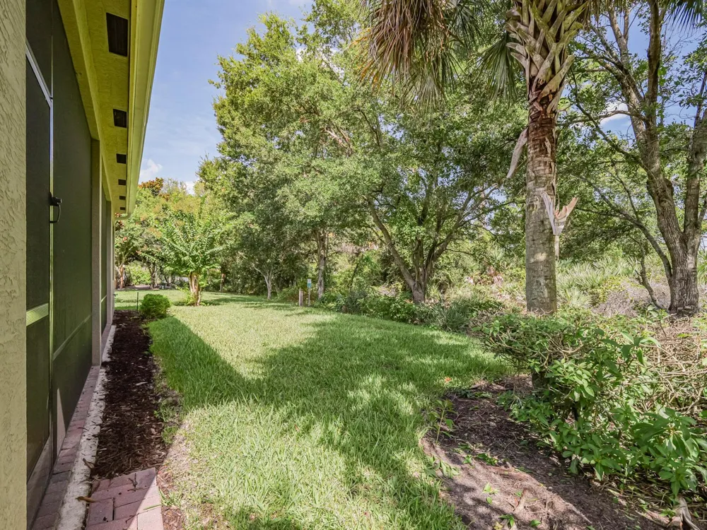 4338 56TH LANE Vero Beach, FL 32967