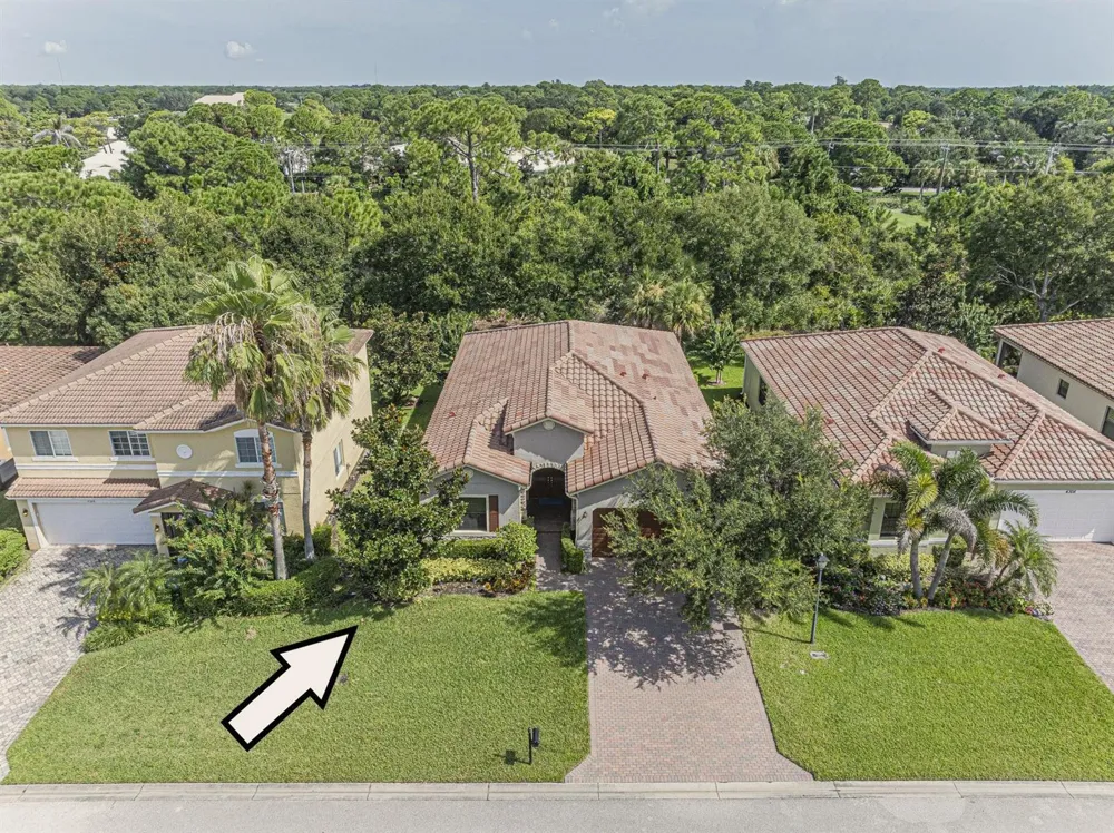 4338 56TH LANE Vero Beach, FL 32967