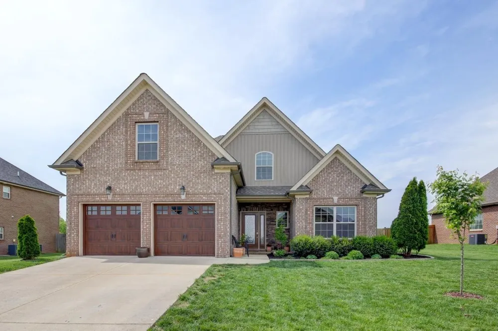 428 Carson Bailey Court Clarksville, TN 37043