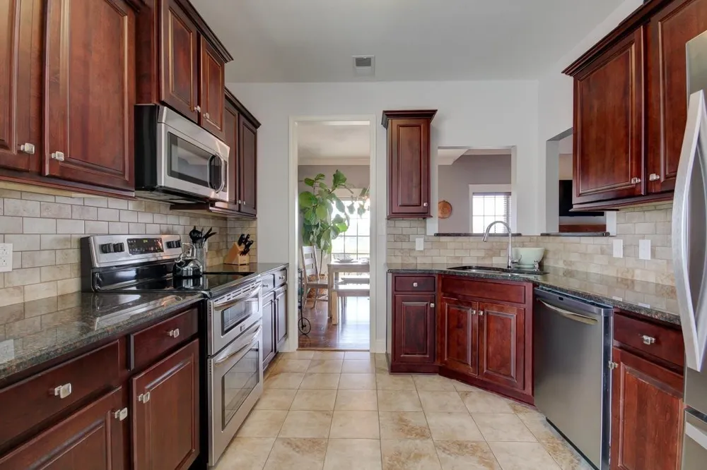 428 Carson Bailey Court Clarksville, TN 37043