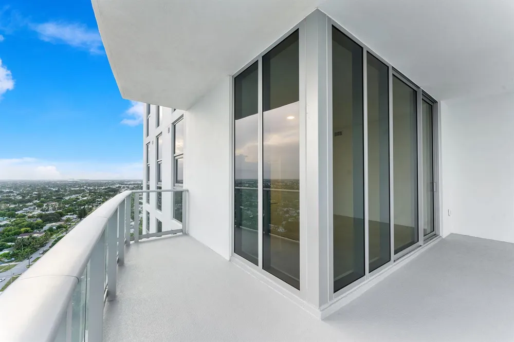 220 Lake Shore Drive #2223 Lake Park, FL 33403