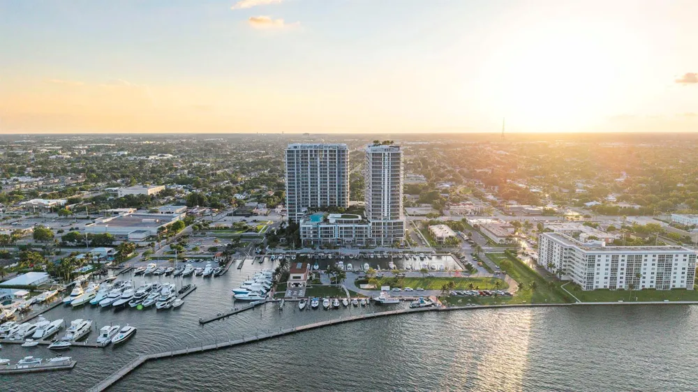 220 Lake Shore Drive #2223 Lake Park, FL 33403