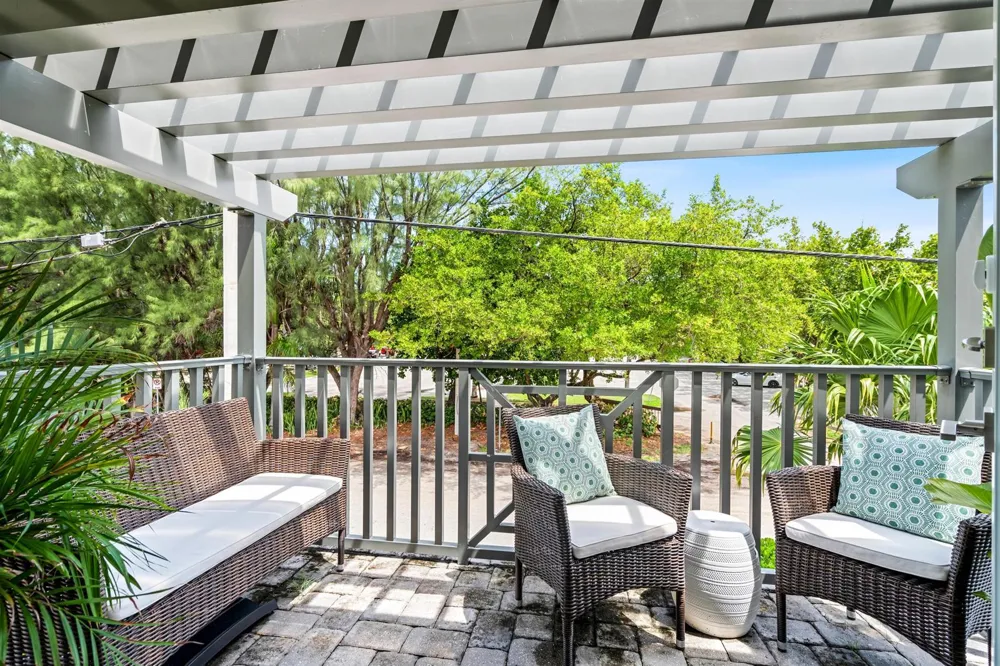 1025 CASUARINA ROAD #7 Delray Beach, FL 33483