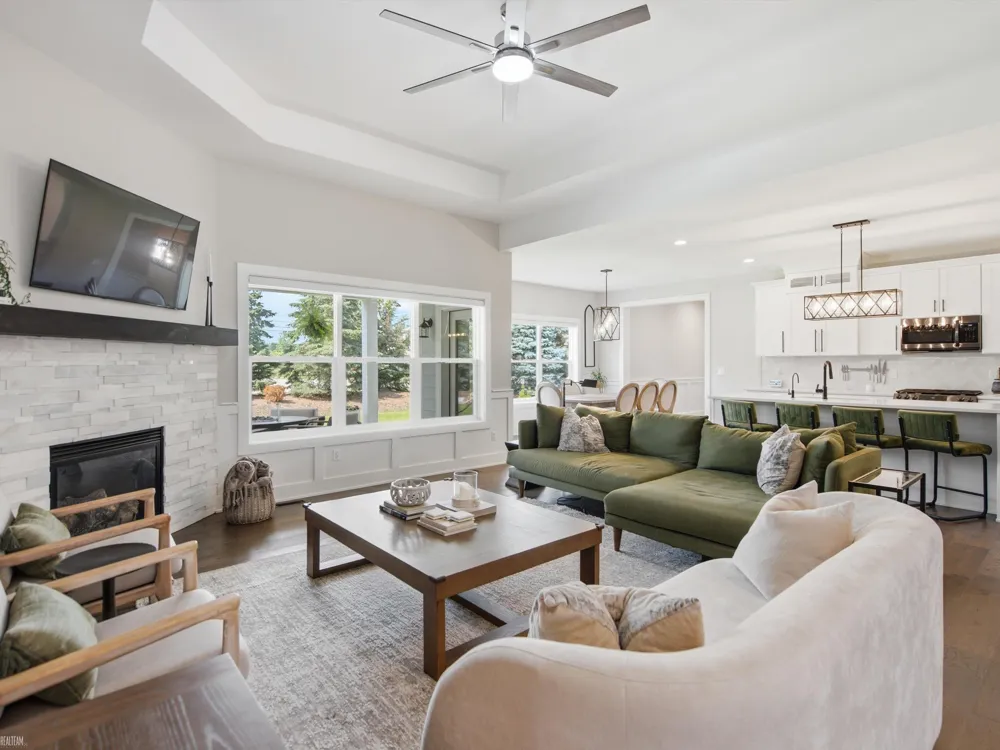 19415 Rachael Drive Macomb Township, MI 48042
