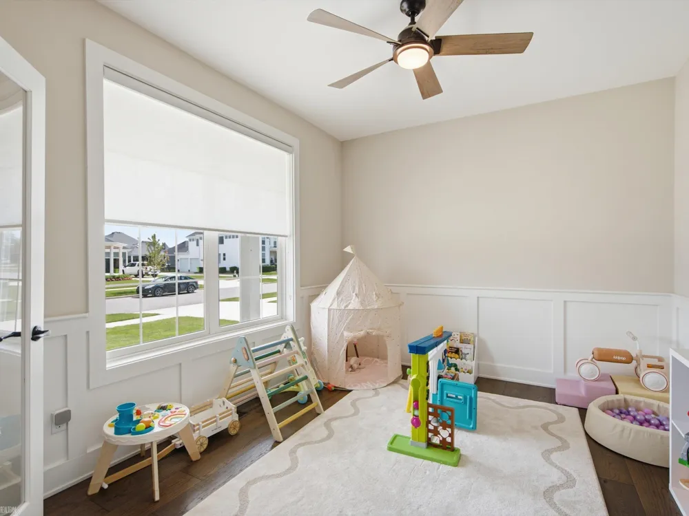 19415 Rachael Drive Macomb Township, MI 48042