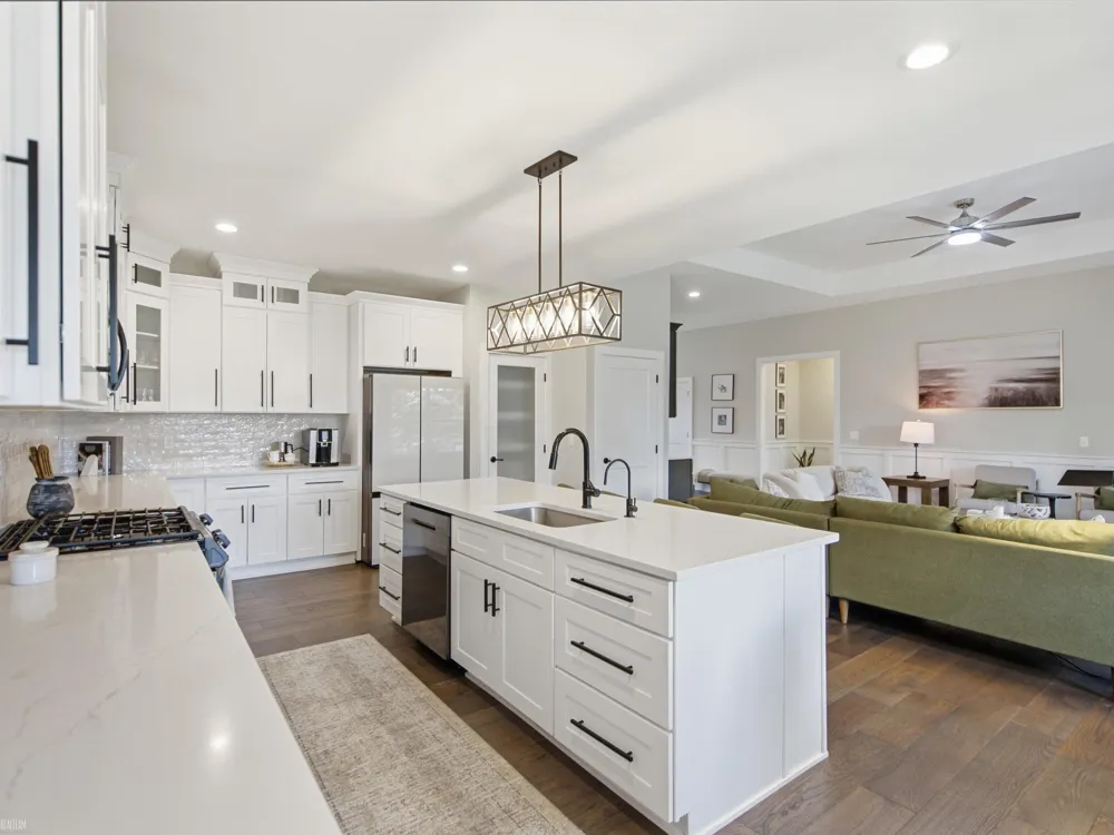 19415 Rachael Drive Macomb Township, MI 48042