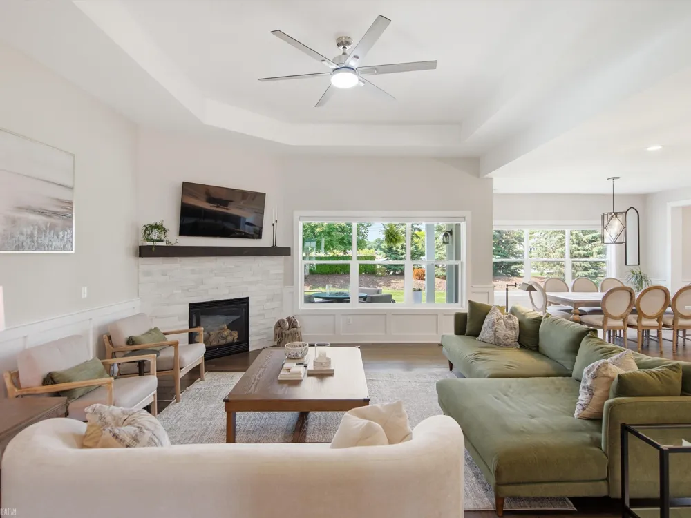 19415 Rachael Drive Macomb Township, MI 48042