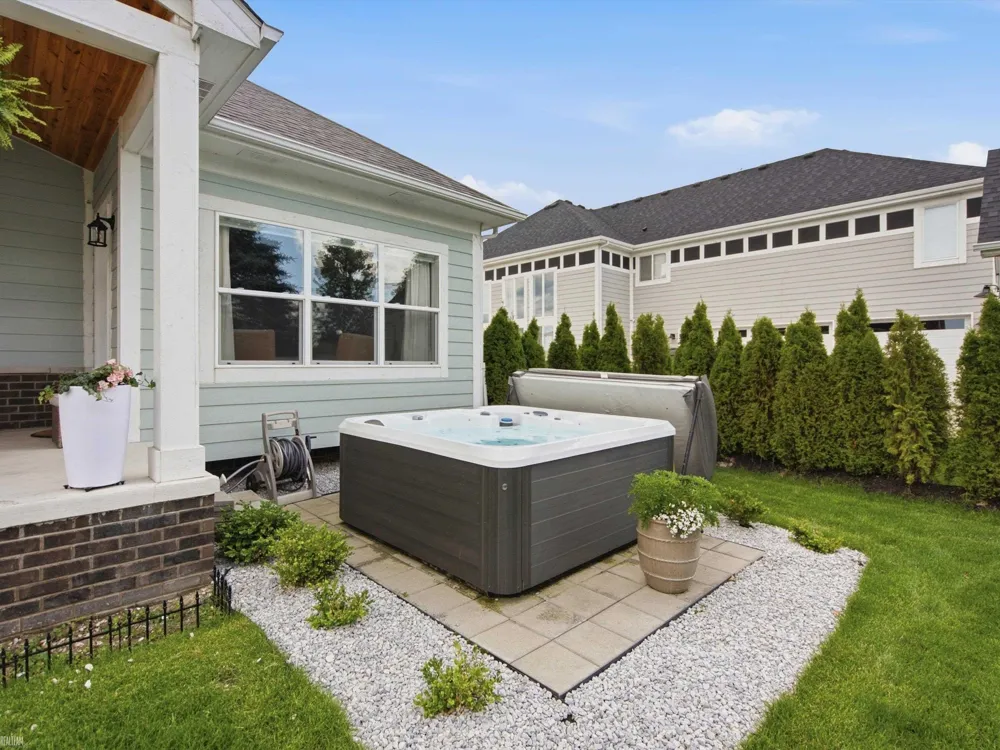 19415 Rachael Drive Macomb Township, MI 48042