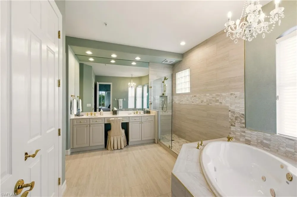 2605 Estrella Court #PH-3 Naples, FL 34109