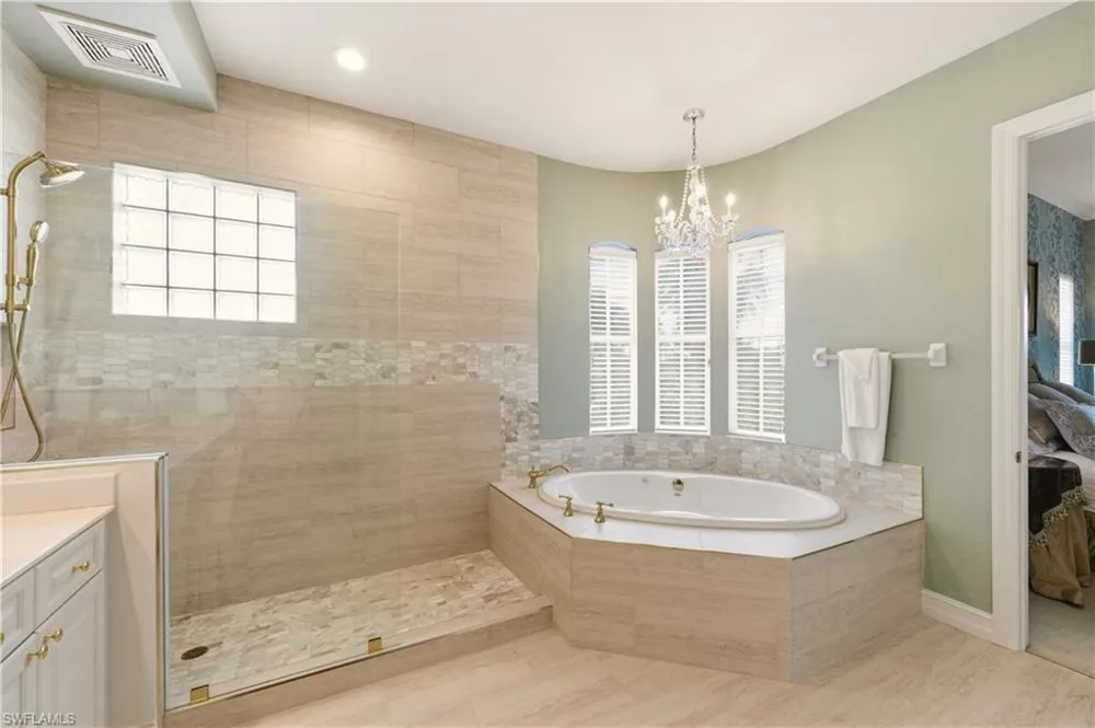 2605 Estrella Court #PH-3 Naples, FL 34109