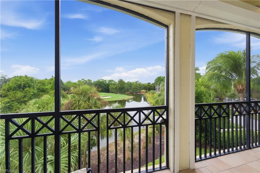 2605 Estrella Court #PH-3 Naples, FL 34109
