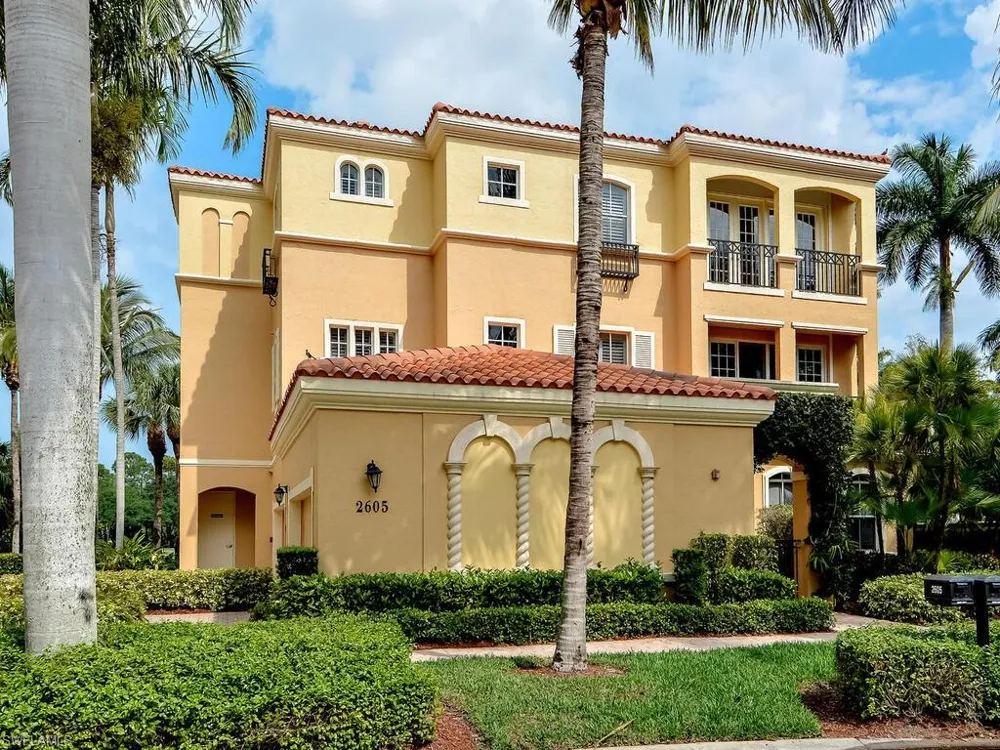 2605 Estrella Court #PH-3 Naples, FL 34109
