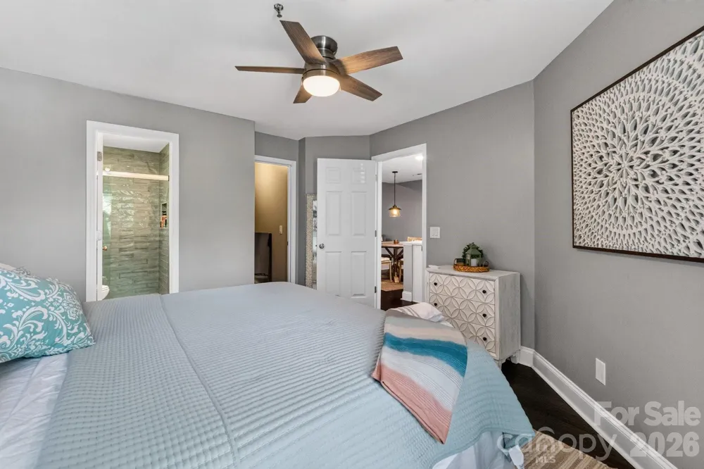 712 Southwest Drive Davidson, NC 28036