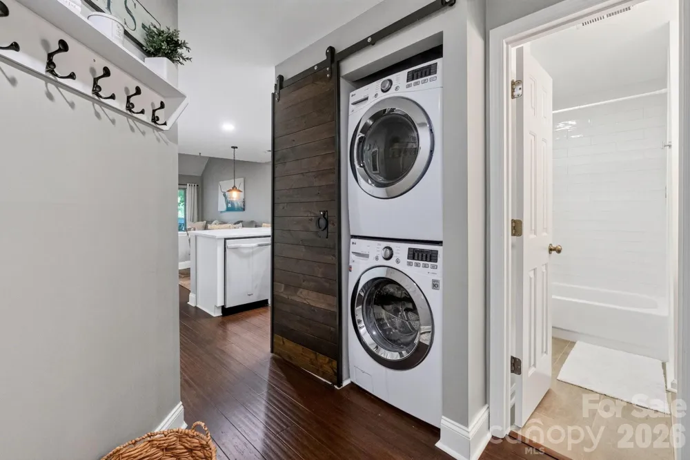 712 Southwest Drive Davidson, NC 28036