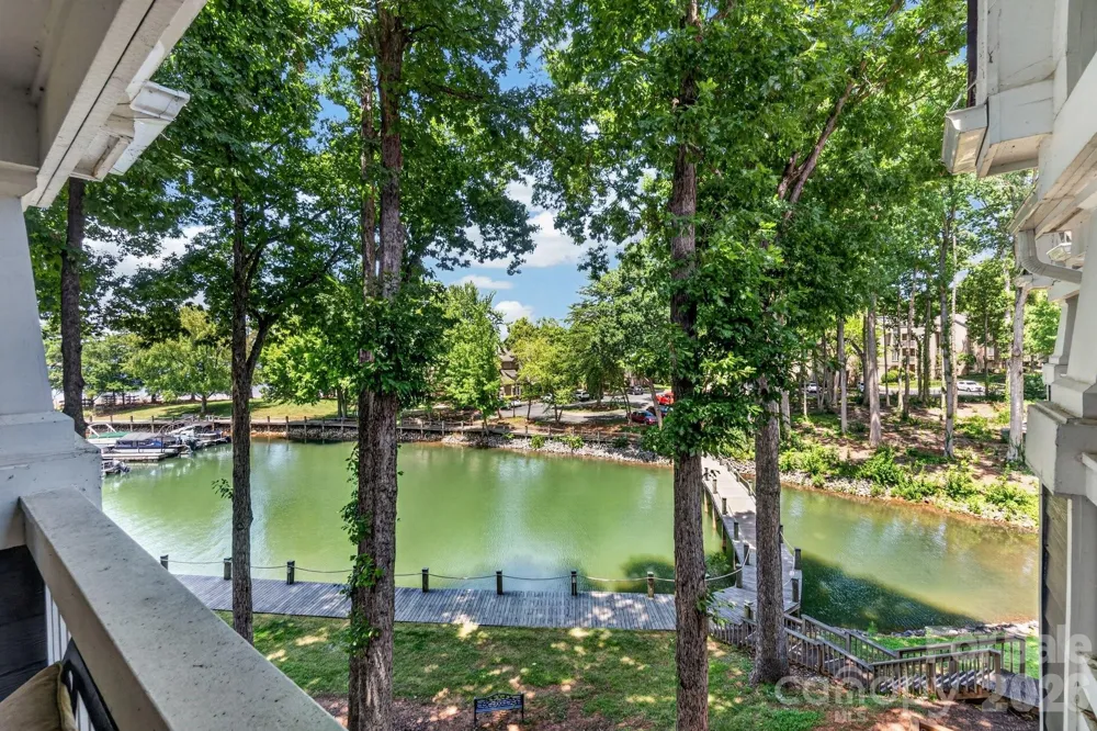 712 Southwest Drive Davidson, NC 28036