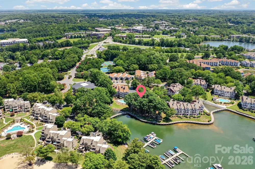 712 Southwest Drive Davidson, NC 28036