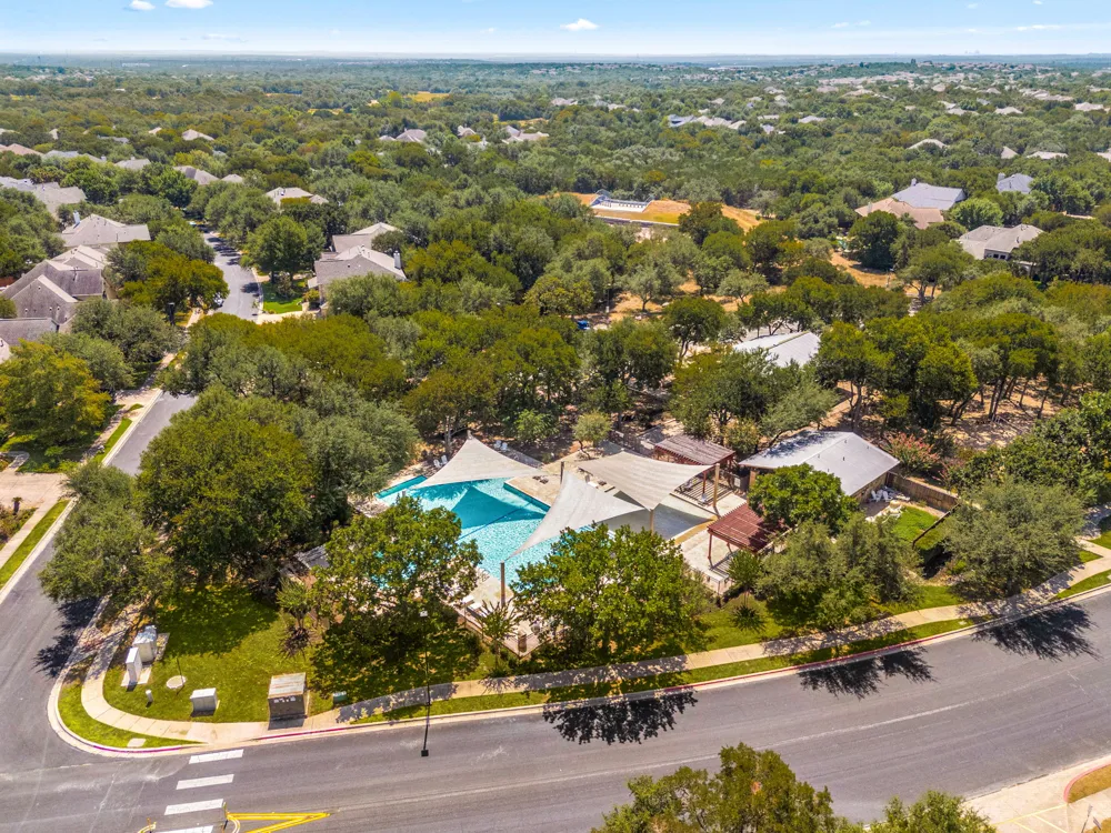 8608 Alophia Drive Austin, TX 78739
