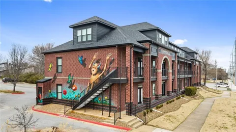 1115 Leverett Avenue #104