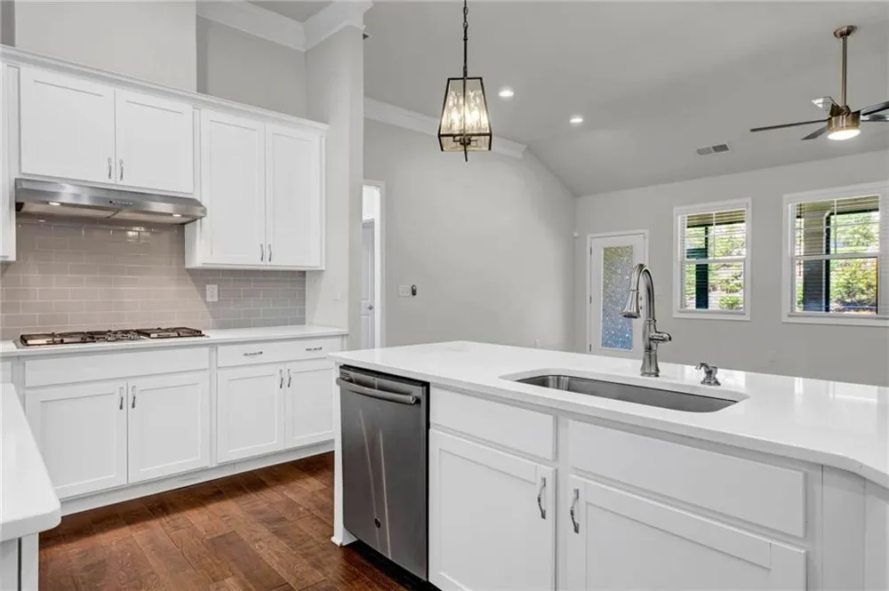 3898 Heirloom Loop Court Buford, GA 30519