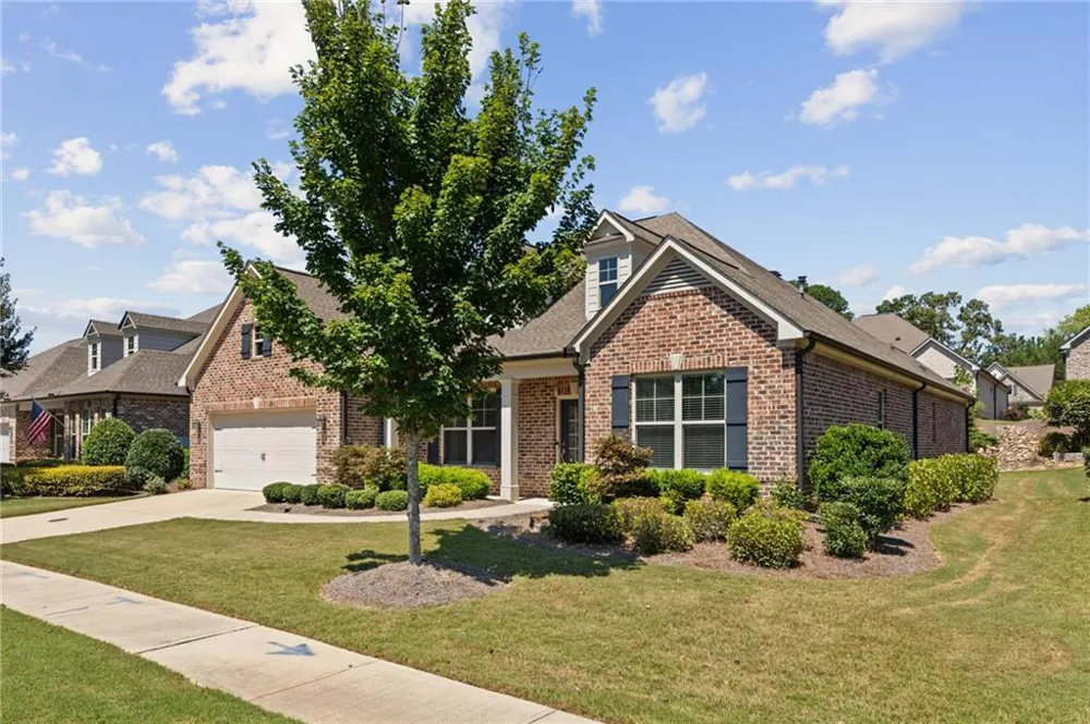 3898 Heirloom Loop Court Buford, GA 30519